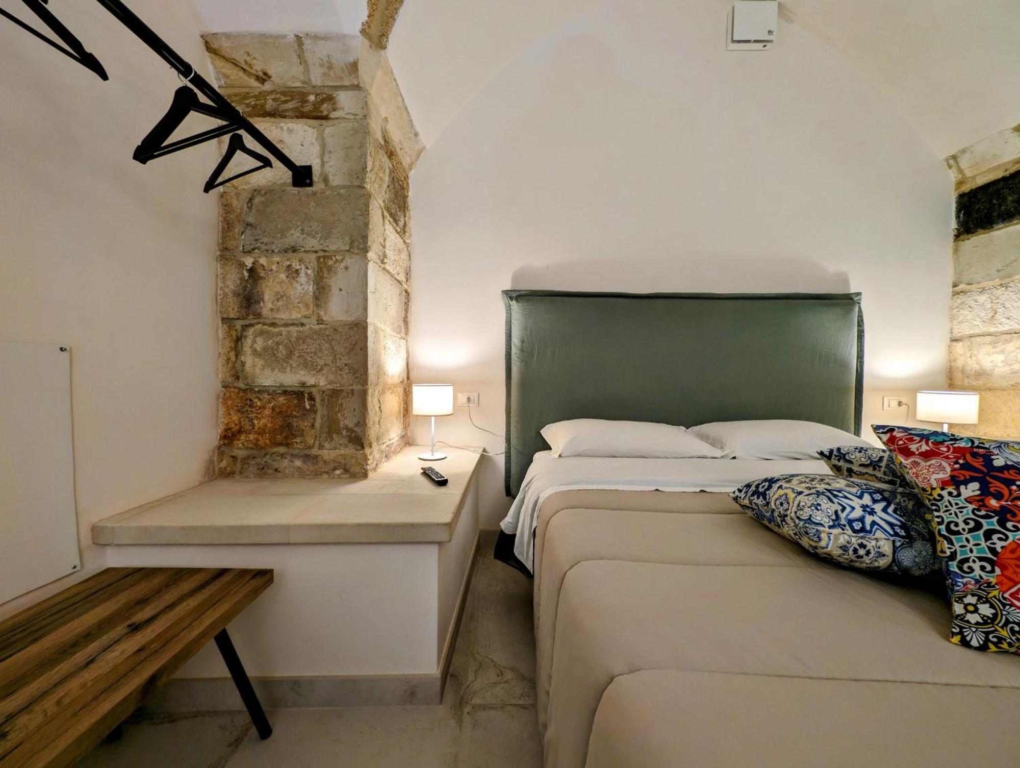Oikia Vacanze Giuggianello Le Bey ภายนอก รูปภาพ